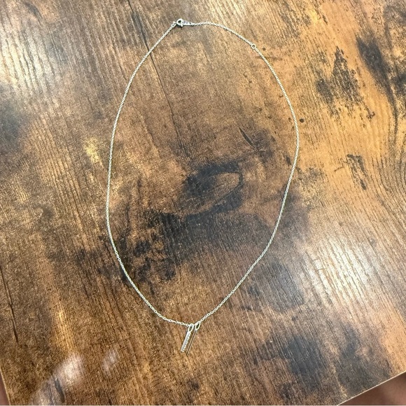 Elegant Double Bar Crystal Silver Necklace 925 Adjustable NWOT! - Picture 3 of 9